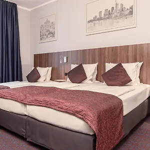 Ramada By Wyndham Frankfurt Station *** Frankfurt am Main